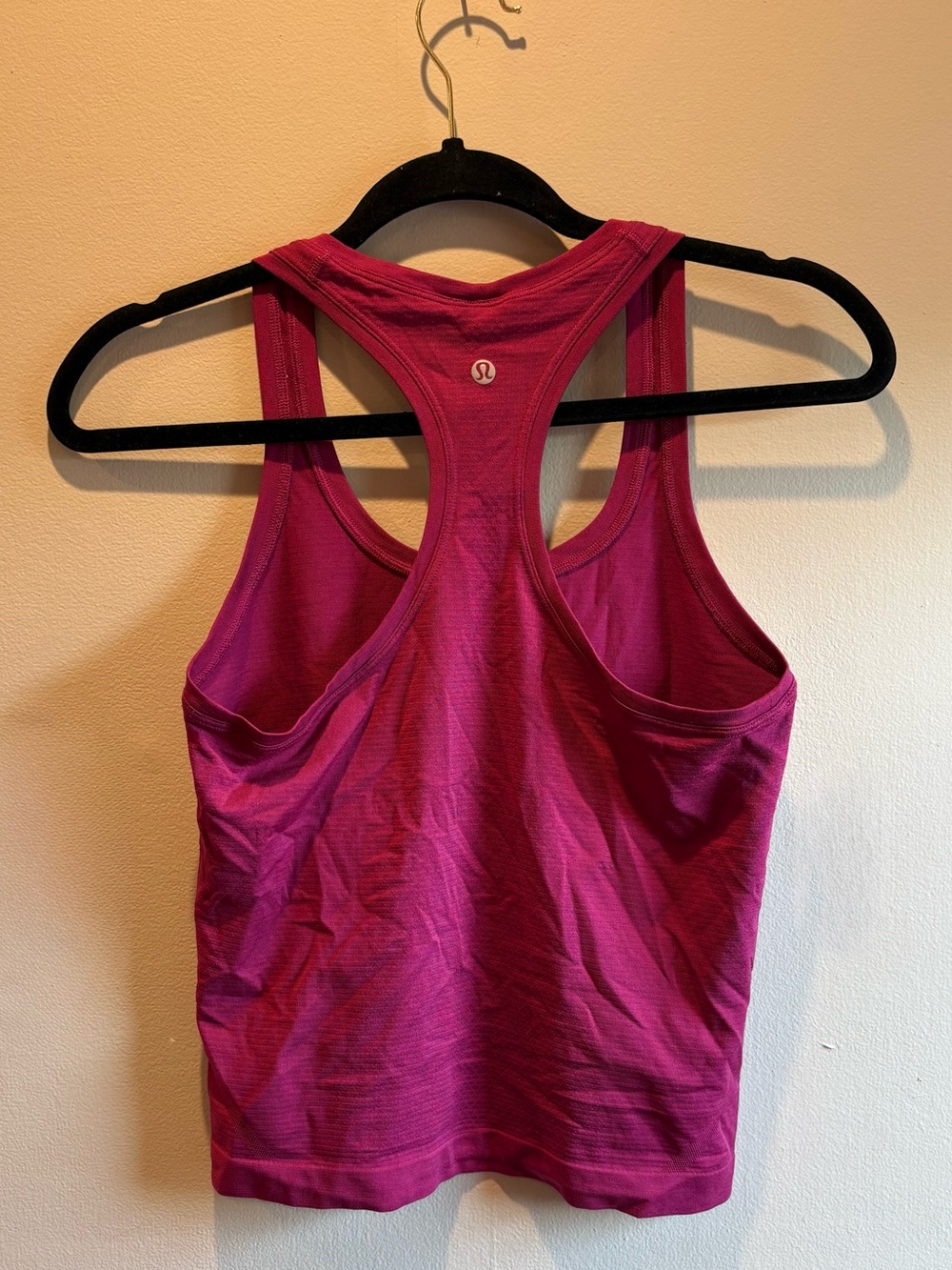 Lululemon Swiftly Tech - Picture 2 of 3